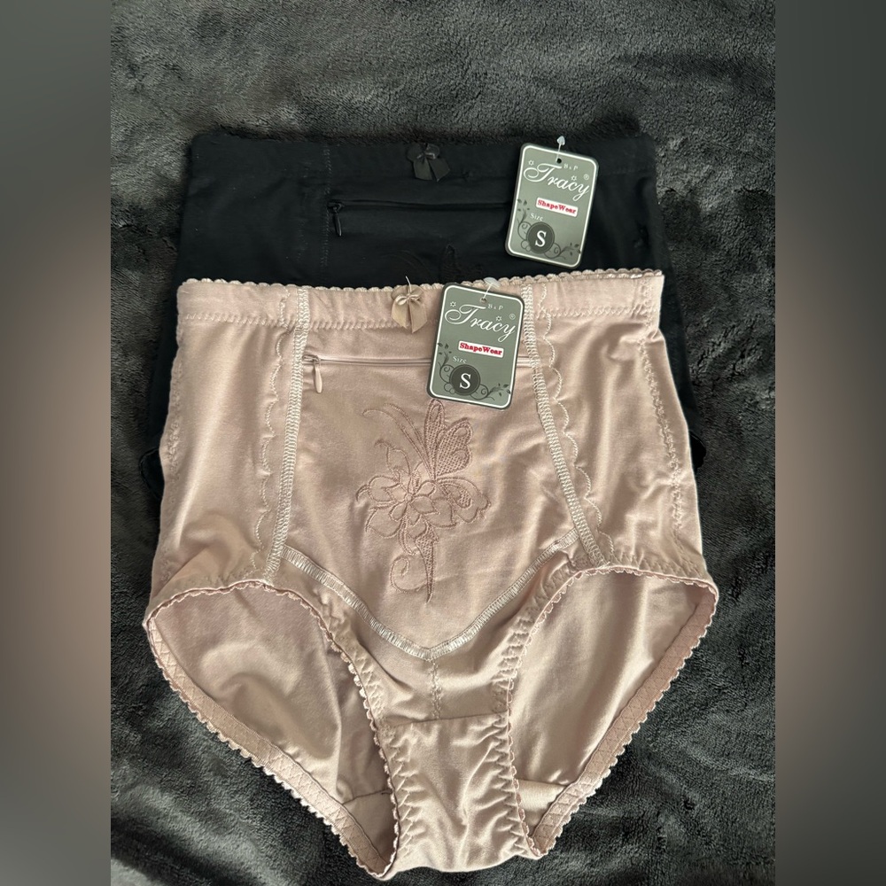 Trac Women's Embroidered Panties - Black and Cream